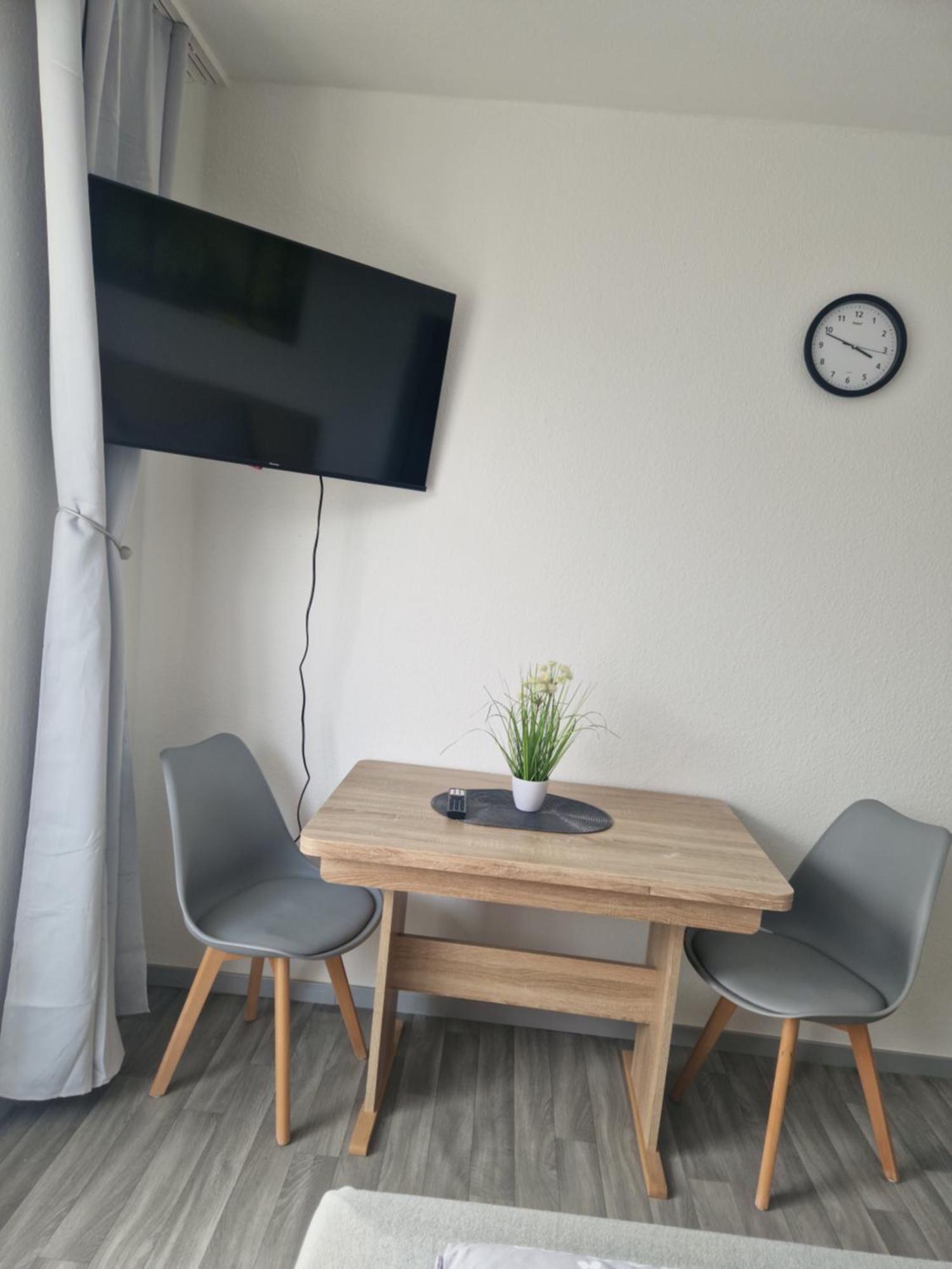 M&Bluxux Apartaments Крефельд Экстерьер фото